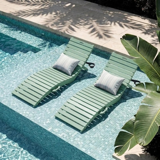 HDPE Pool Lounge Chairs Foldable Outdoor Chaise Loungers Cup Holder